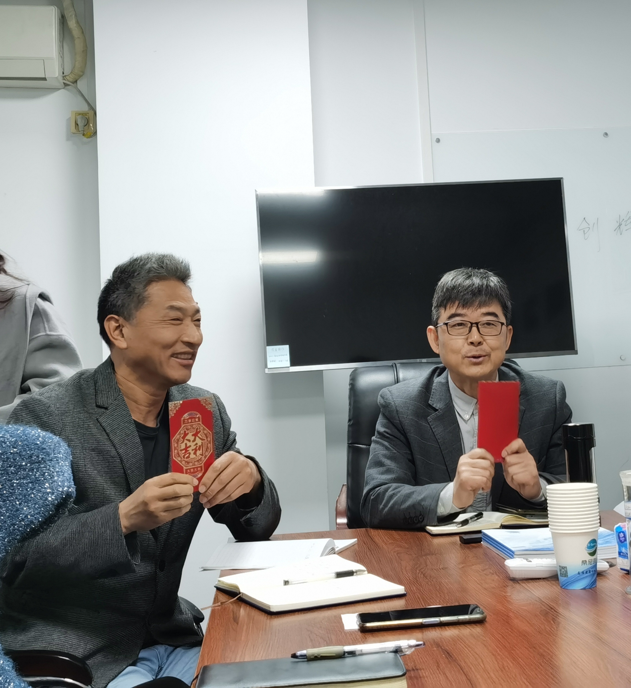 9d91301f0db72555fd8fe52aede0f2a.jpg 9d91301f0db72555fd8fe52aede0f2a.jpg